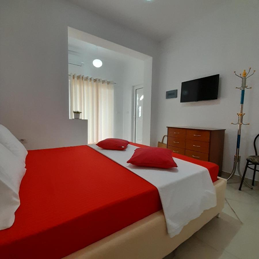 Denni'S Home Sarande Ngoại thất bức ảnh