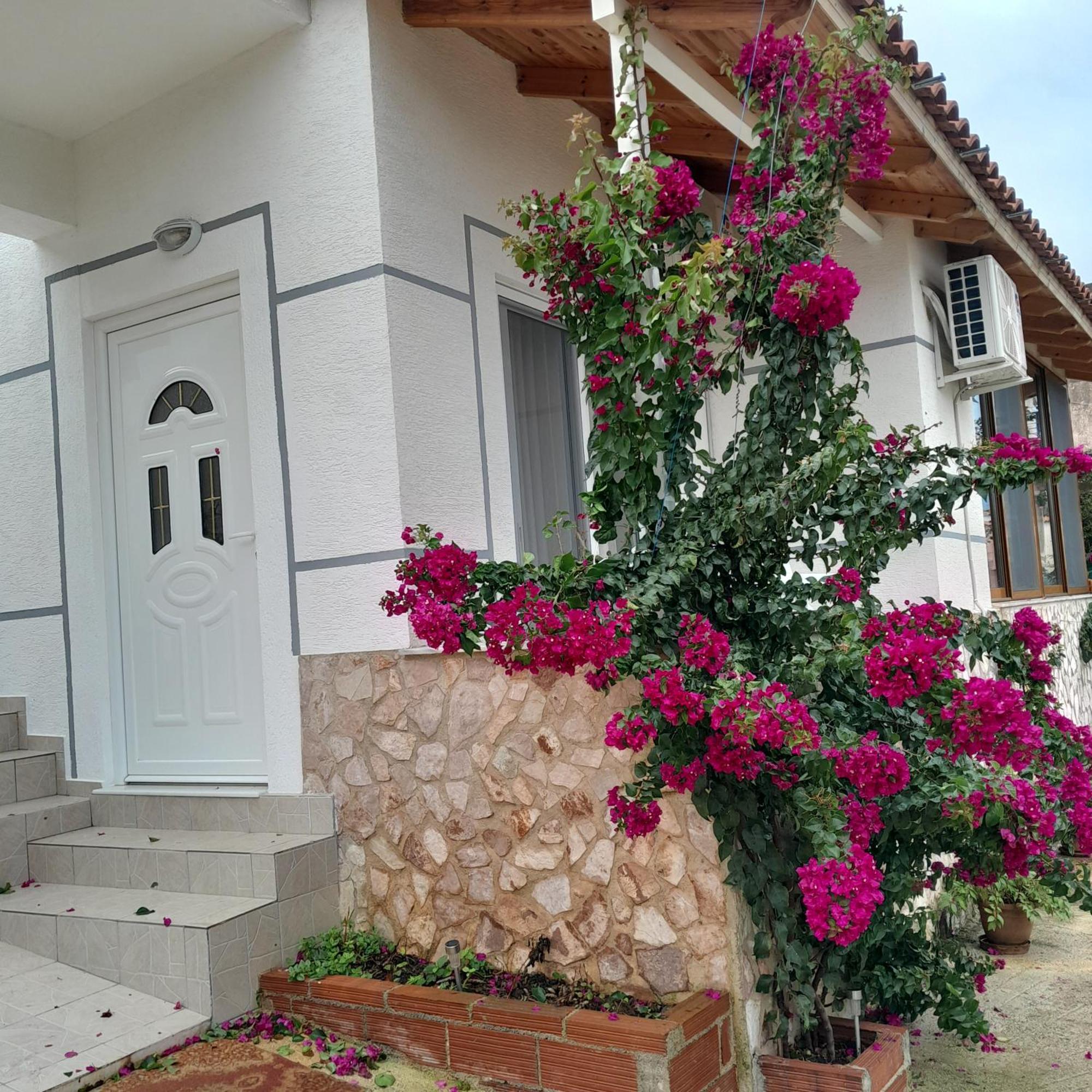 Denni'S Home Sarande Ngoại thất bức ảnh