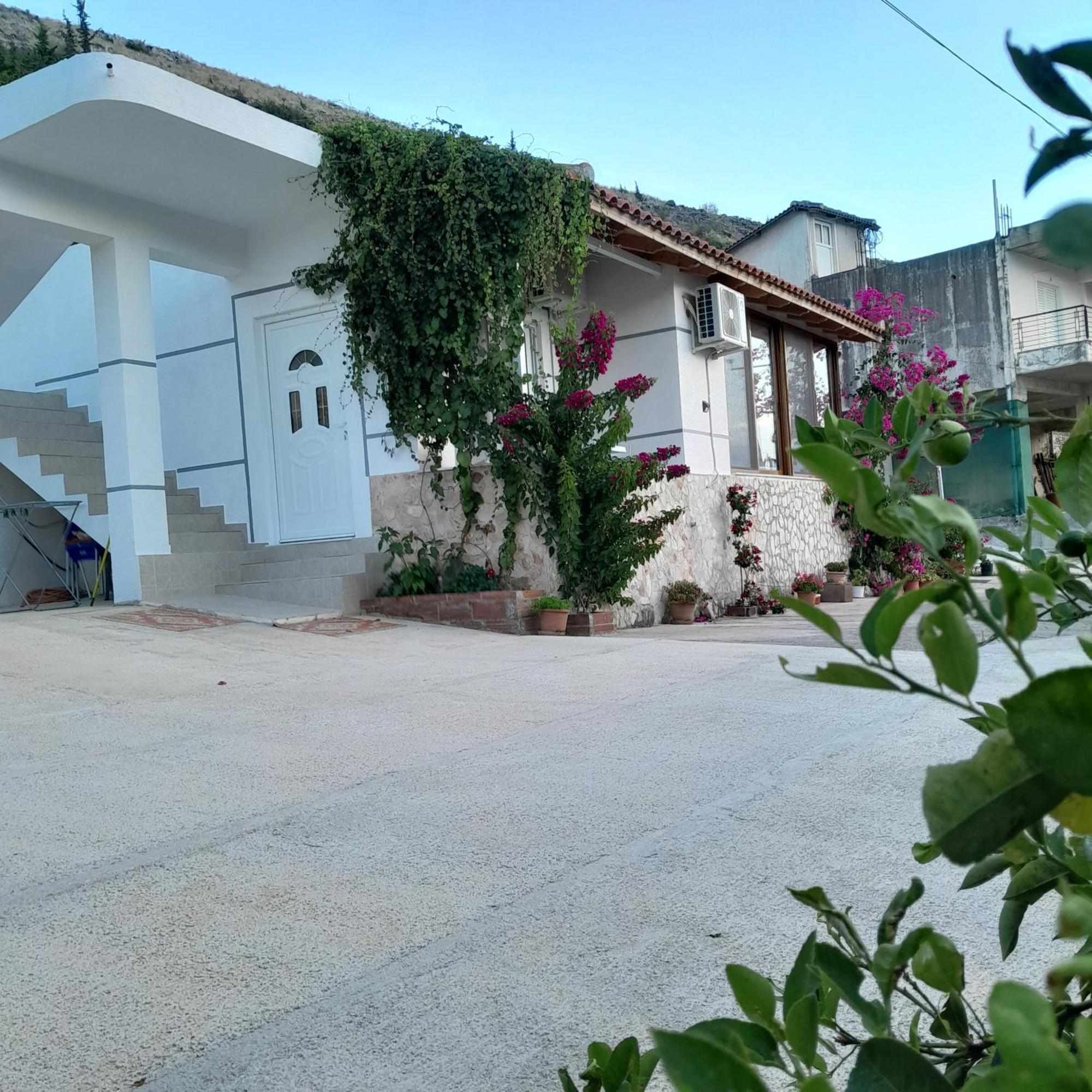 Denni'S Home Sarande Ngoại thất bức ảnh