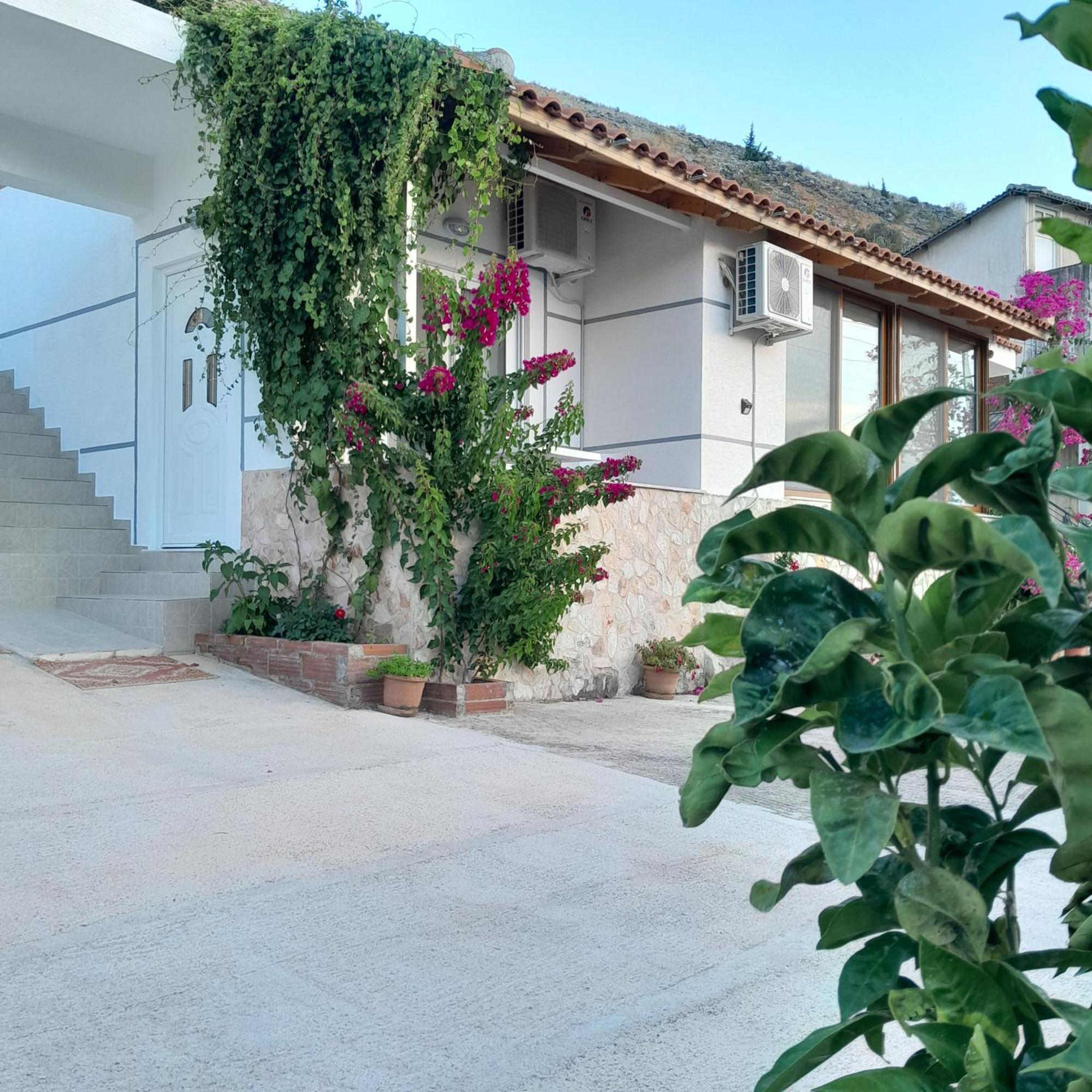 Denni'S Home Sarande Ngoại thất bức ảnh